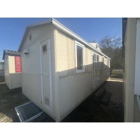 Shelbox 8x3 méteres mobilház - Használt